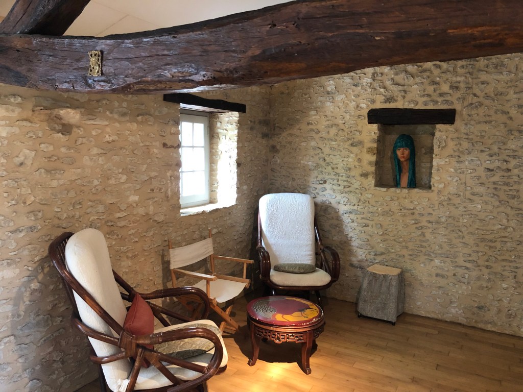 Pièce à vivre - coin salon